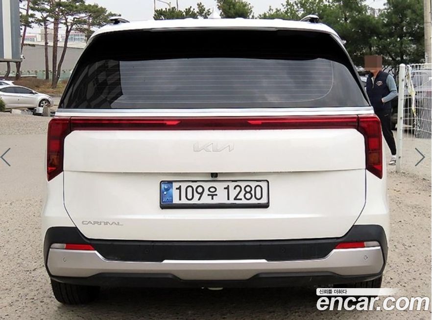 Kia Canival 2025