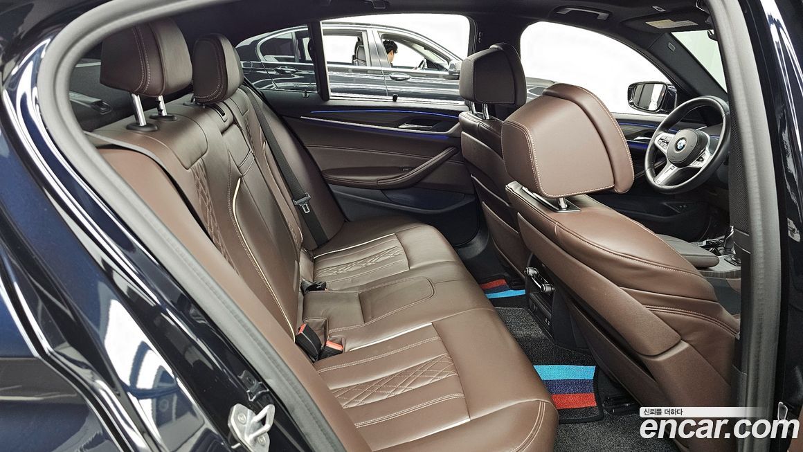 BMW 5-Series 2020