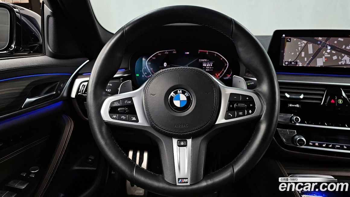 BMW 5-Series 2020