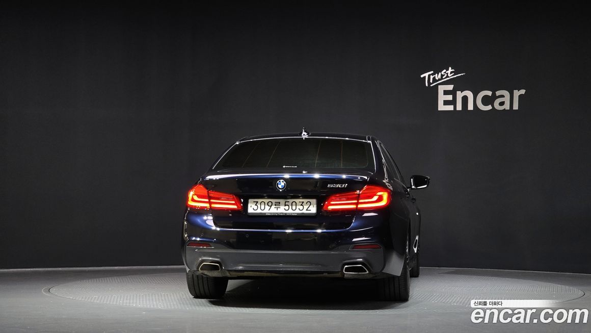 BMW 5-Series 2020