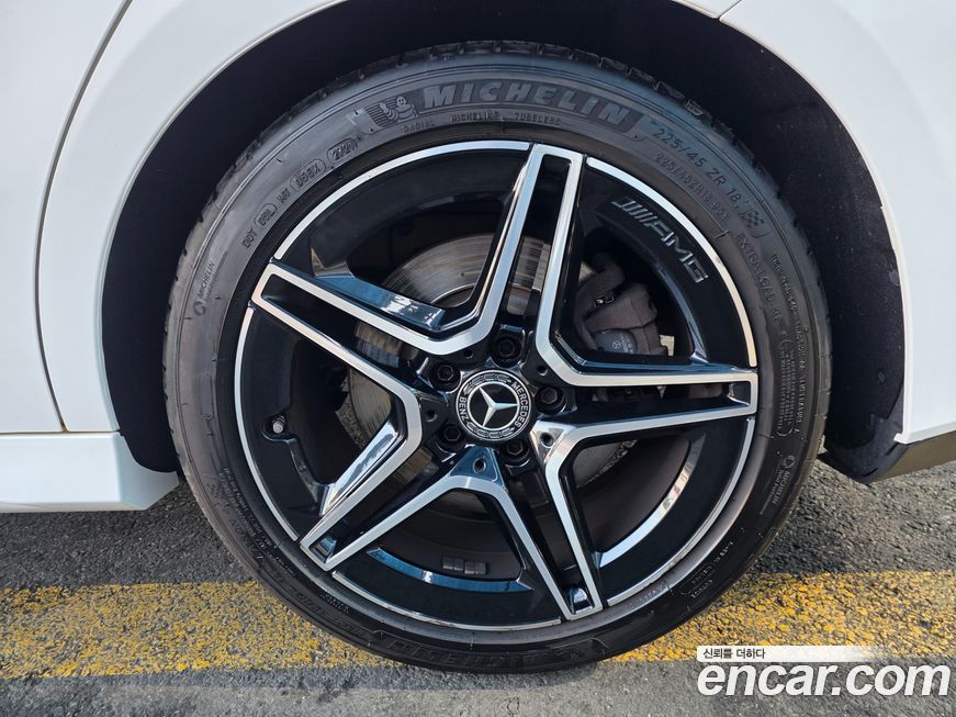 Mercedes-Benz CLA-Class 2020
