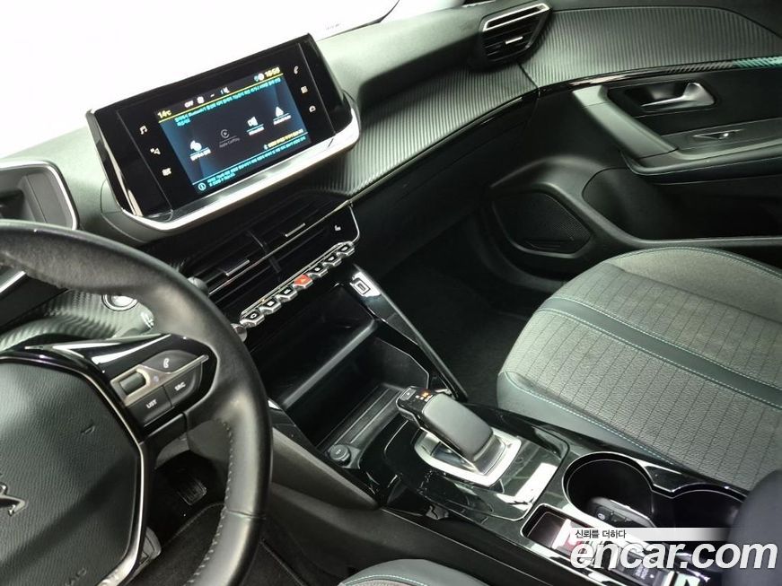 Peugeot 2008 2022