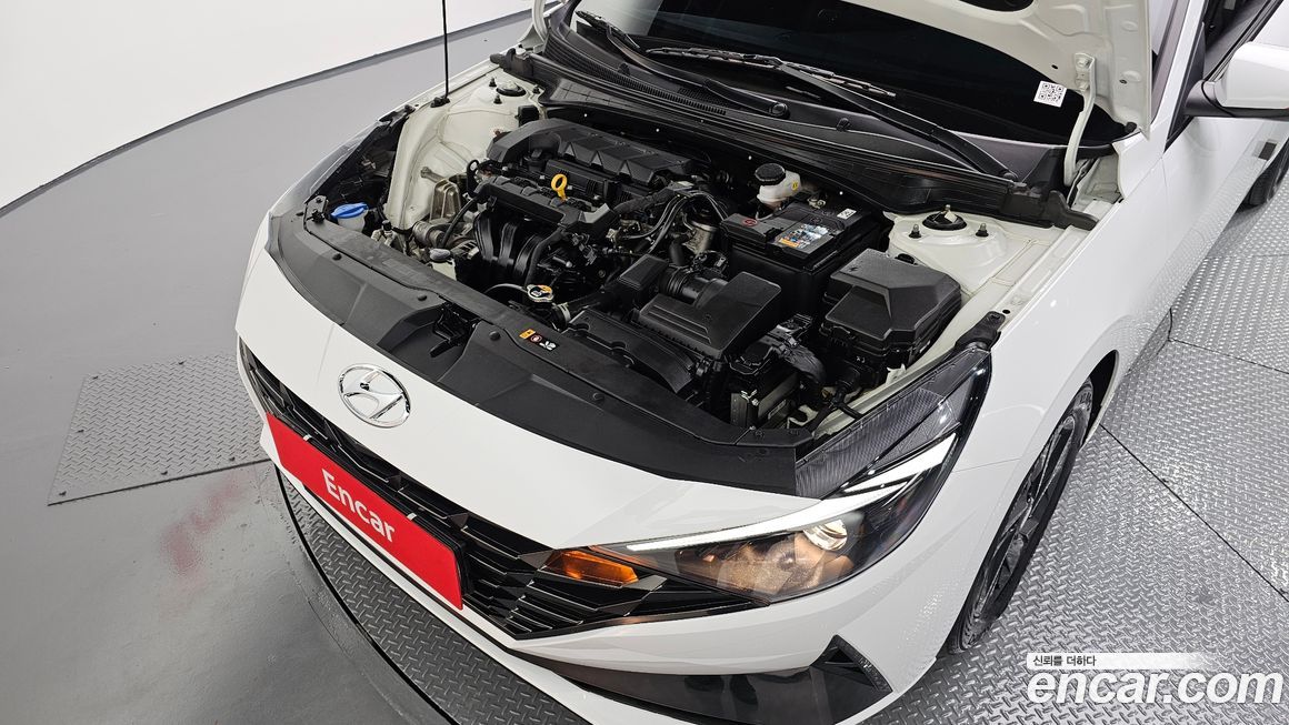Hyundai AVANTE 2023