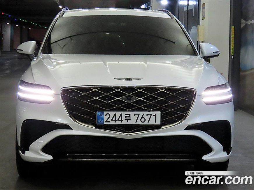Genesis GV70 2025