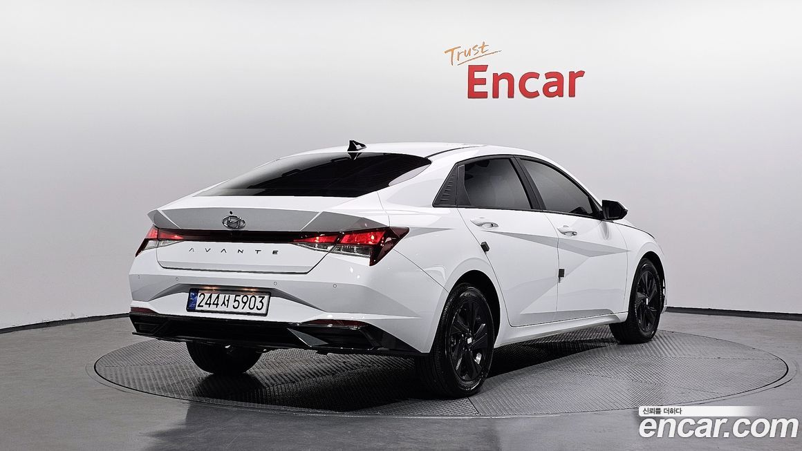 Hyundai AVANTE 2023