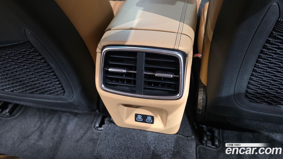 Genesis G70 2024