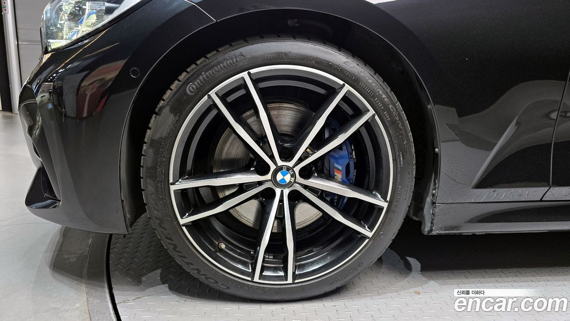 BMW 3-Series 2019
