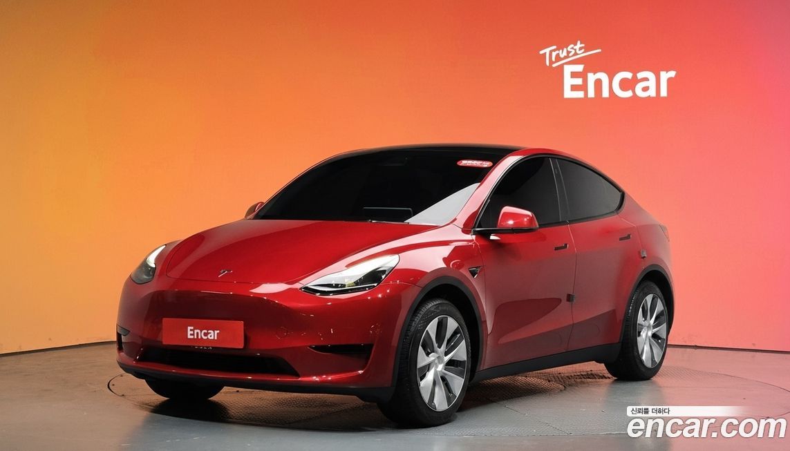 Tesla Model Y 2023