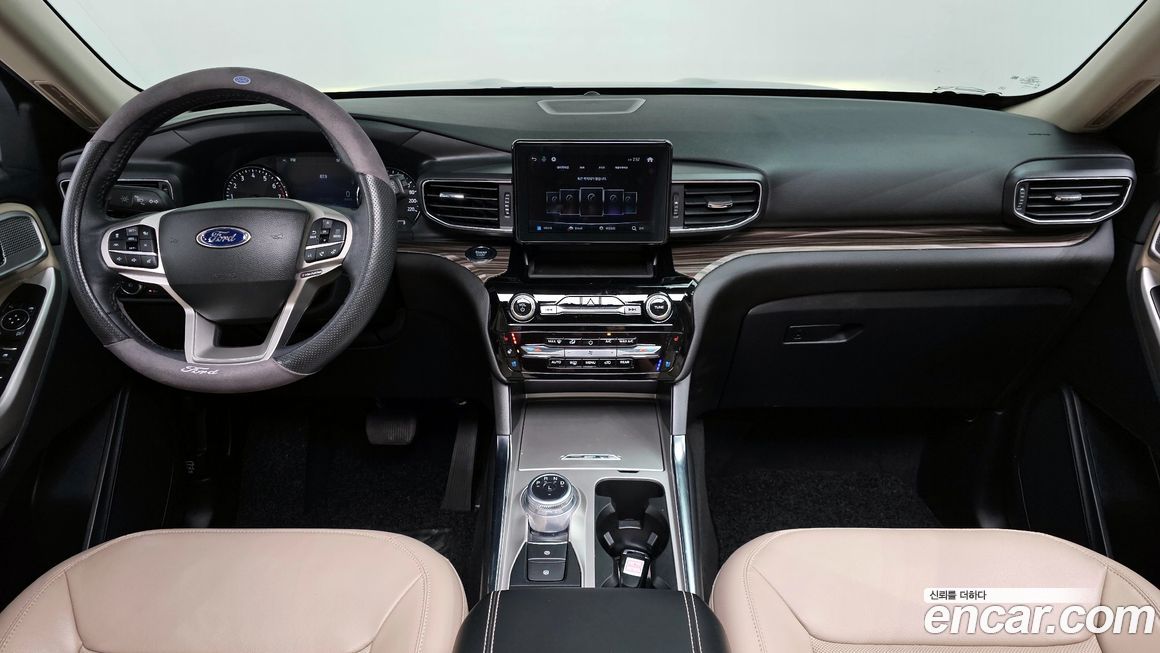 Ford Explorer 2022