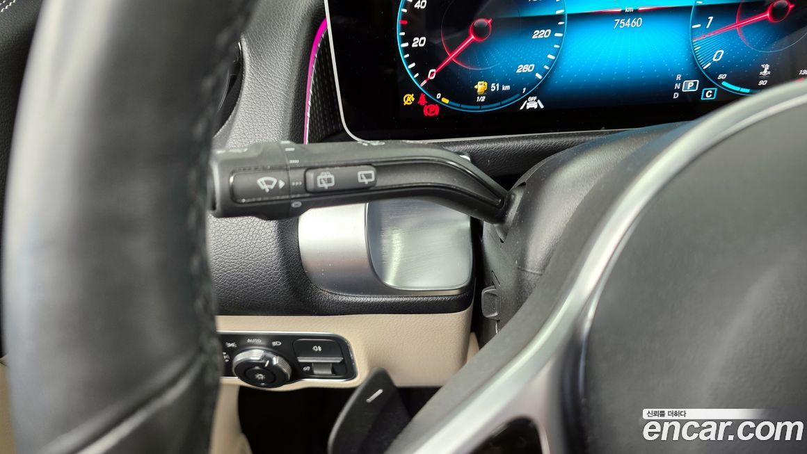 Mercedes-Benz GLB-Class 2020