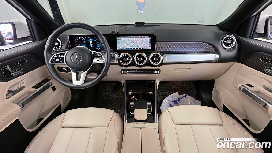 Mercedes-Benz GLB-Class 2020