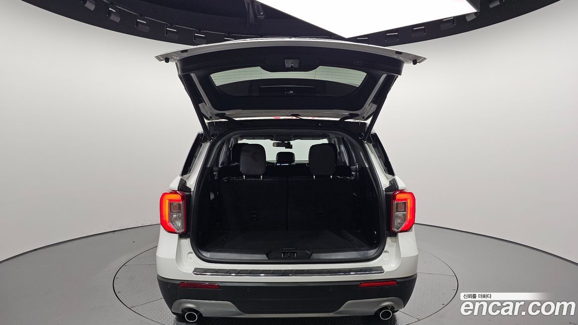 Ford Explorer 2023