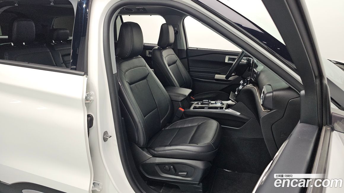 Ford Explorer 2023