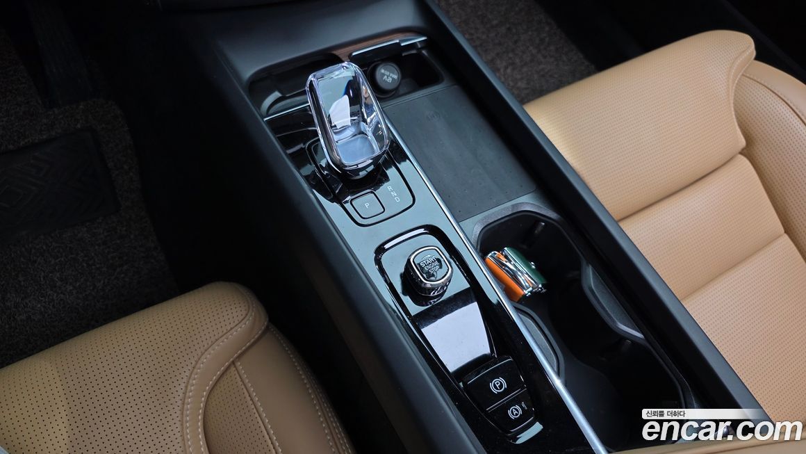 Volvo XC60 2024