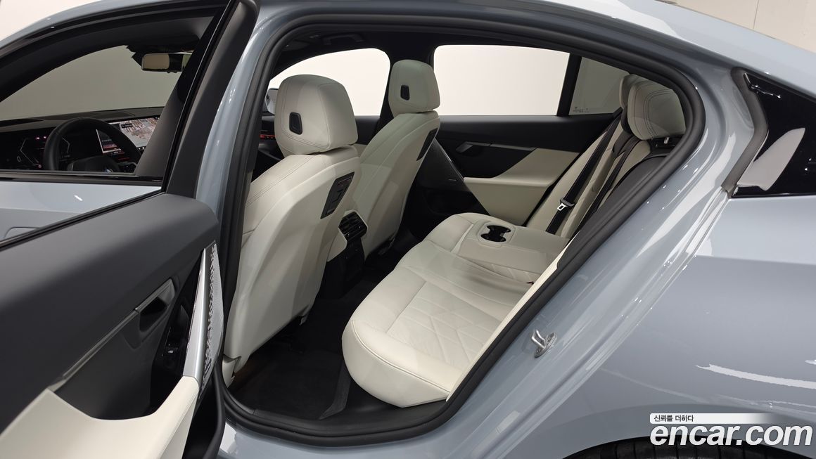 BMW 5-Series 2026