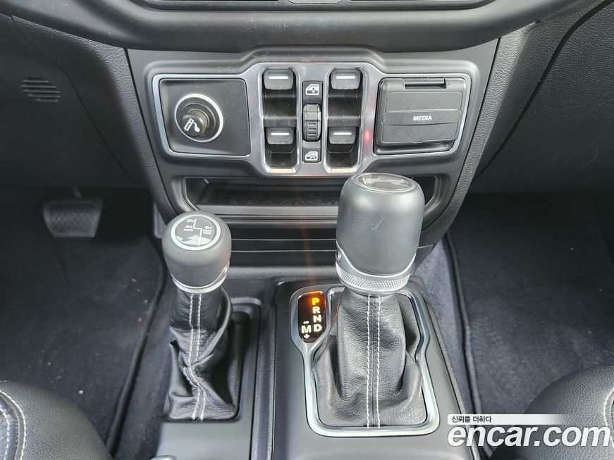Jeep Wrangler 2021