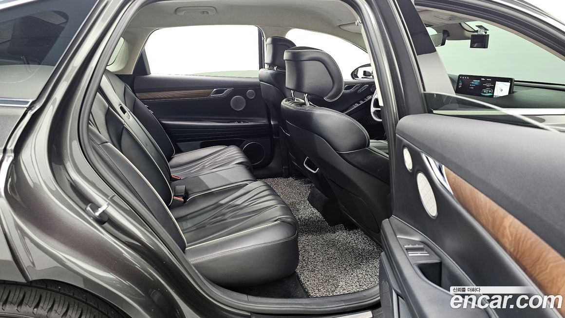 Genesis G80 2022