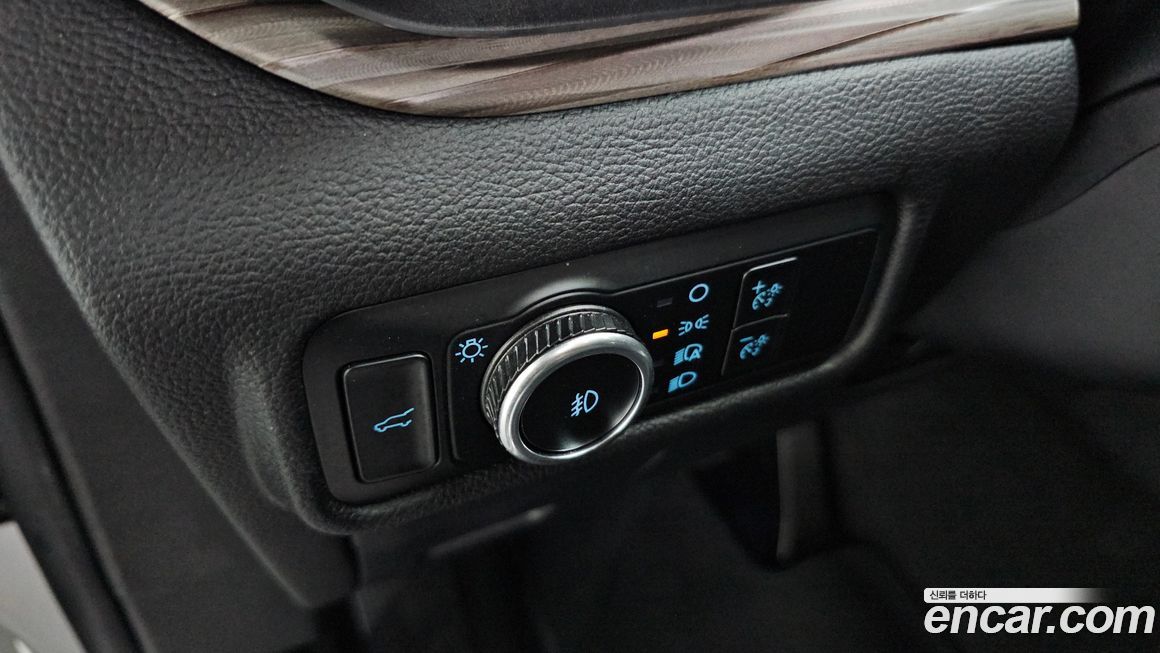Ford Explorer 2023