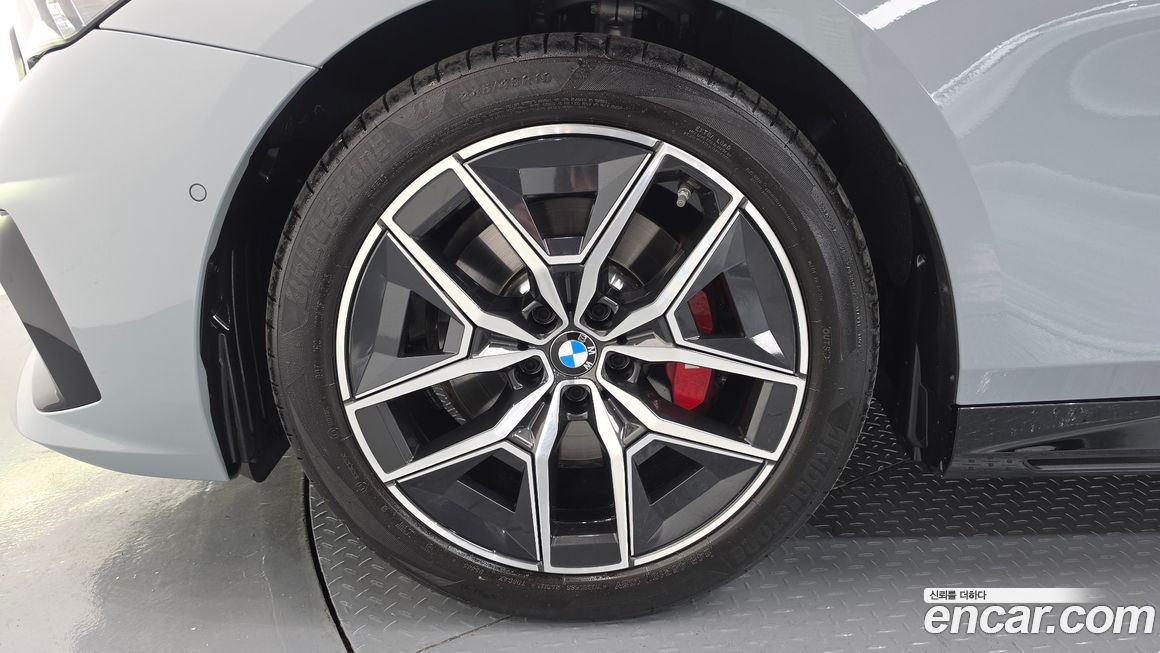 BMW 5-Series 2026