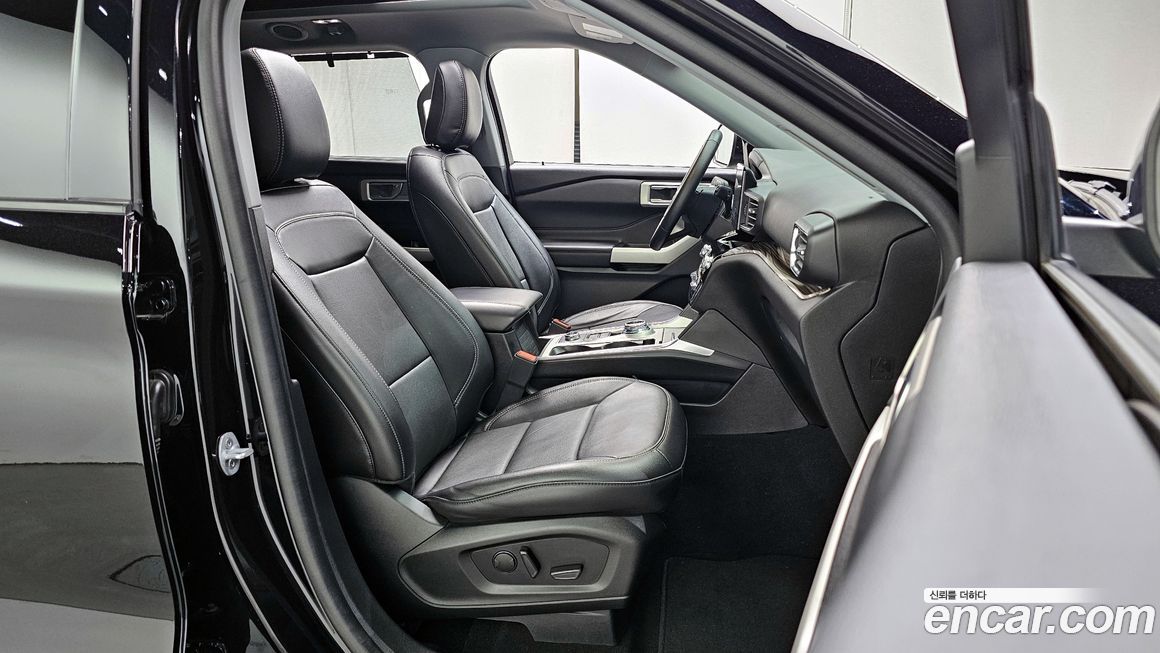 Ford Explorer 2023