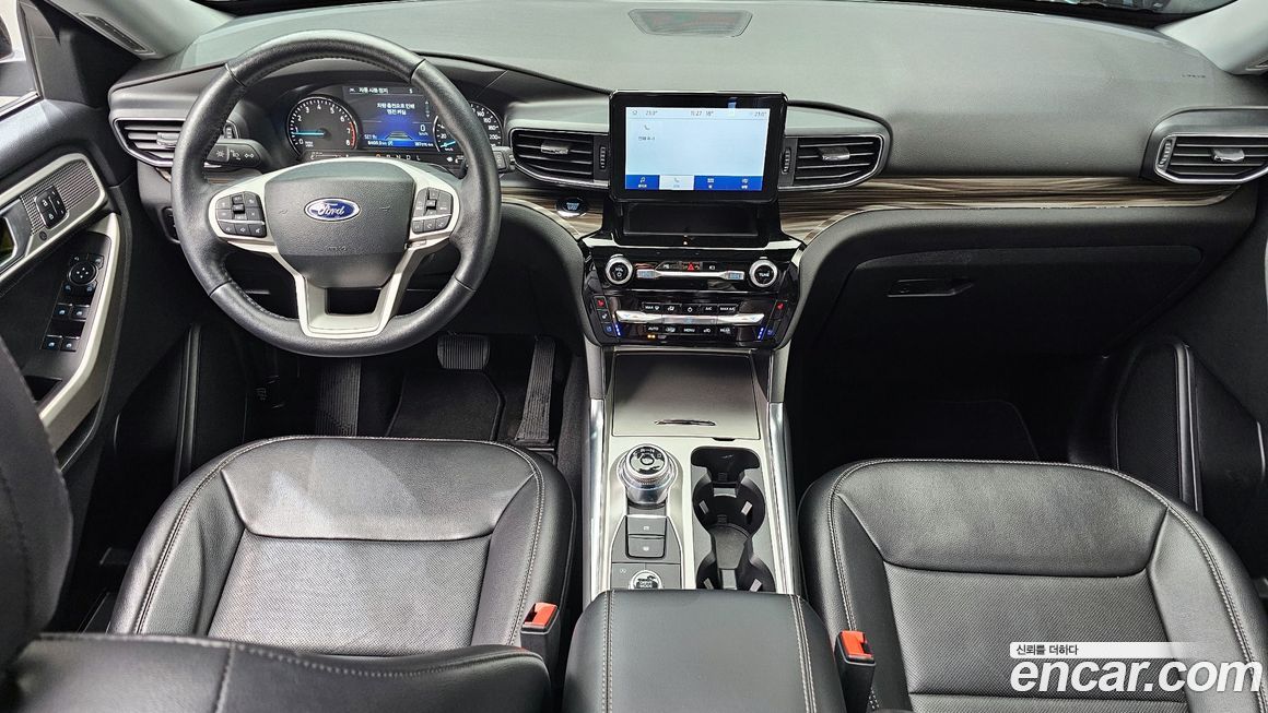Ford Explorer 2023