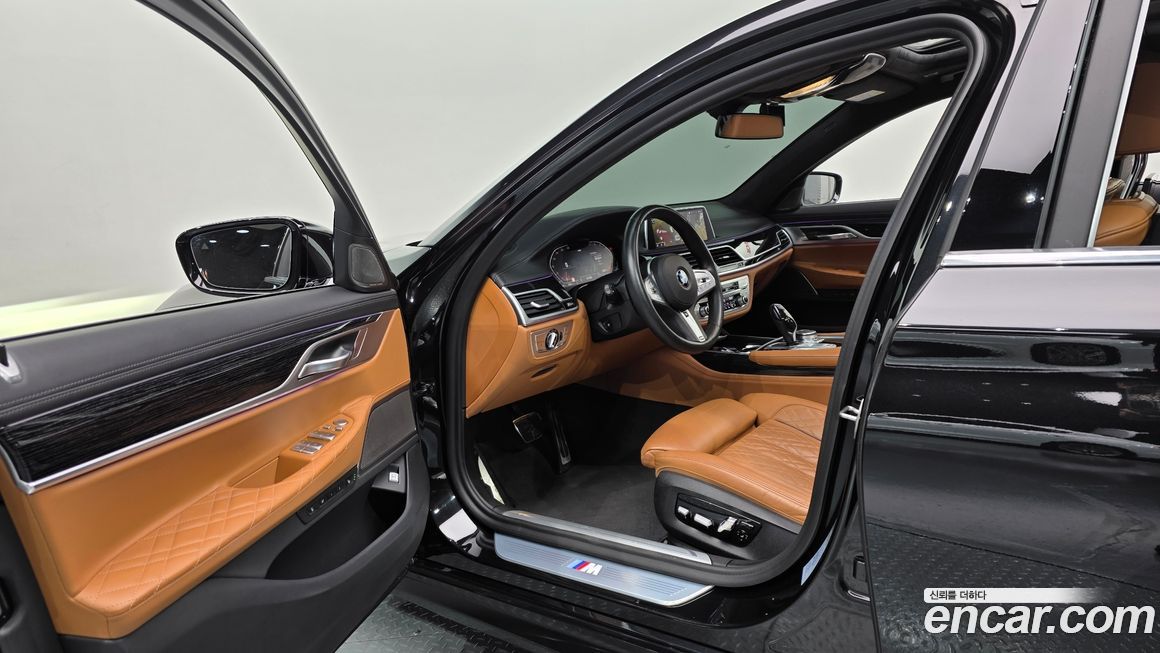 BMW 7-Series 2021