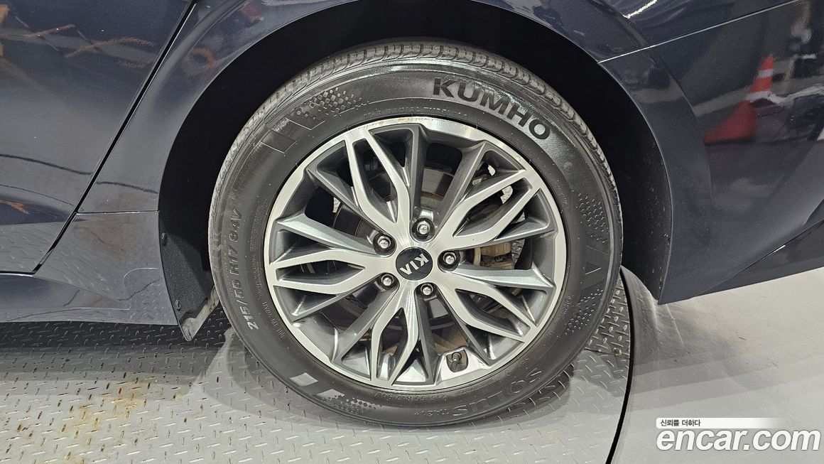 Kia K5 2021