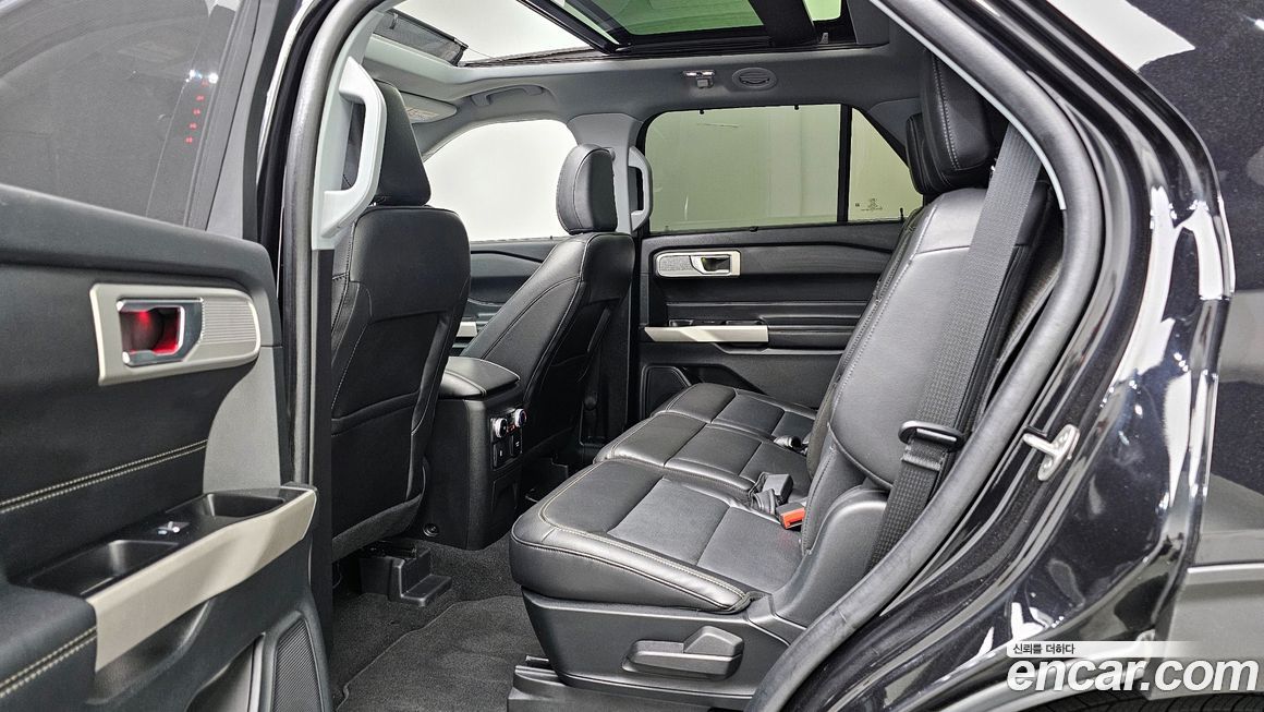 Ford Explorer 2023