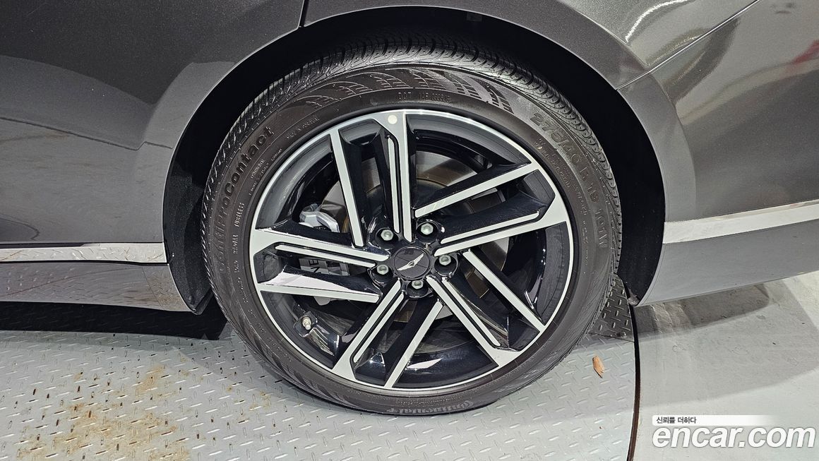 Genesis G80 2025