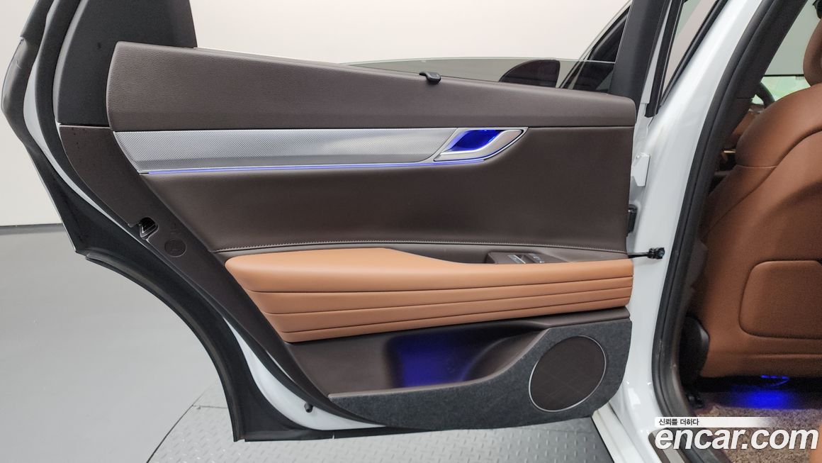 Genesis G80 2022