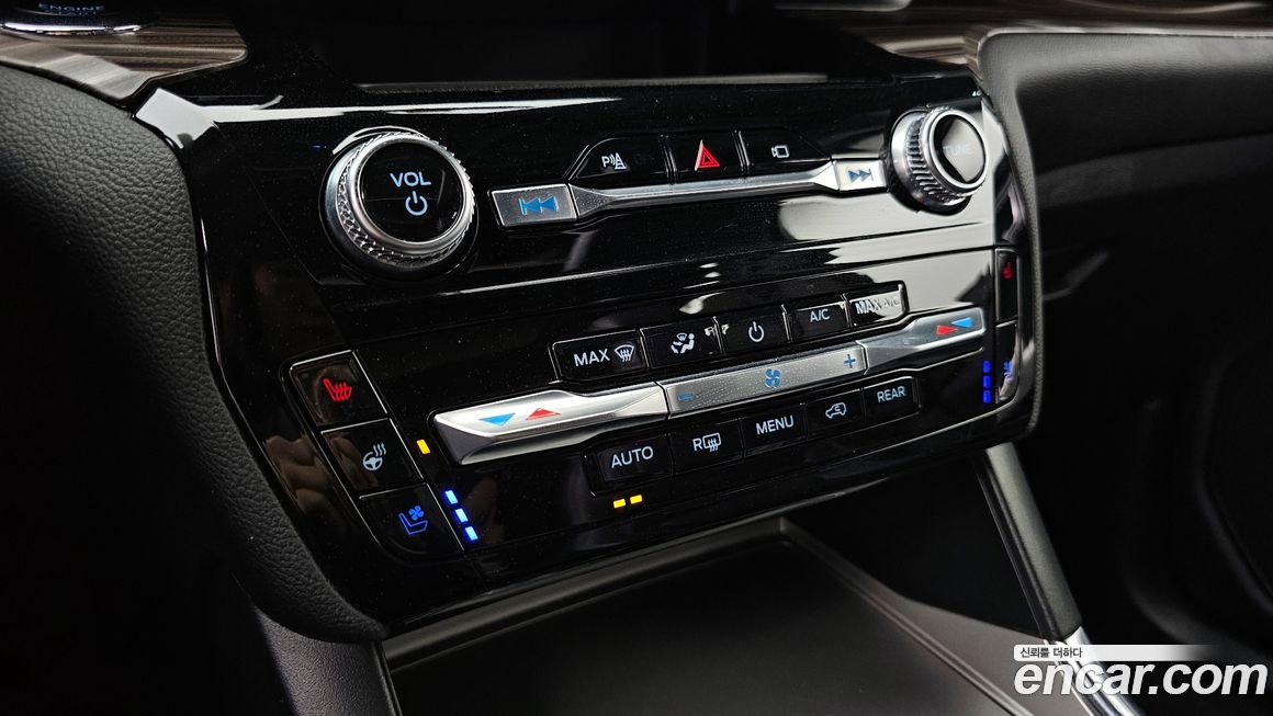 Ford Explorer 2023