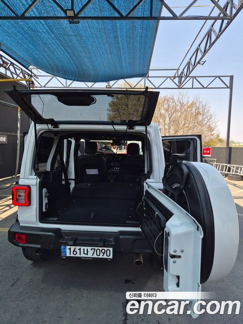 Jeep Wrangler 2023