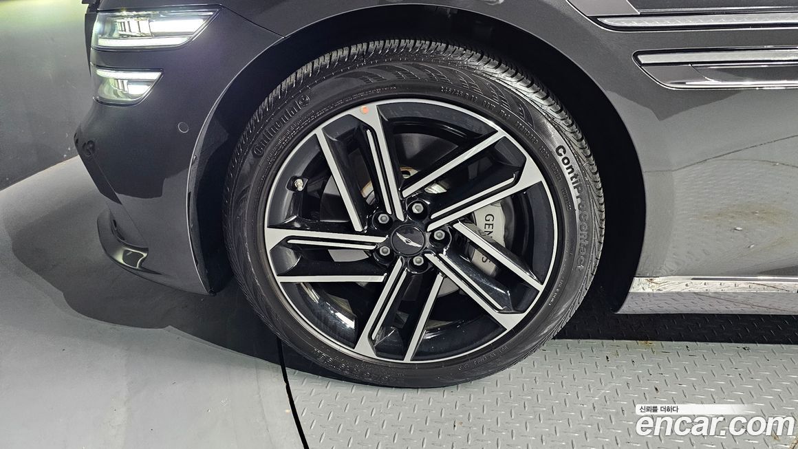 Genesis G80 2025