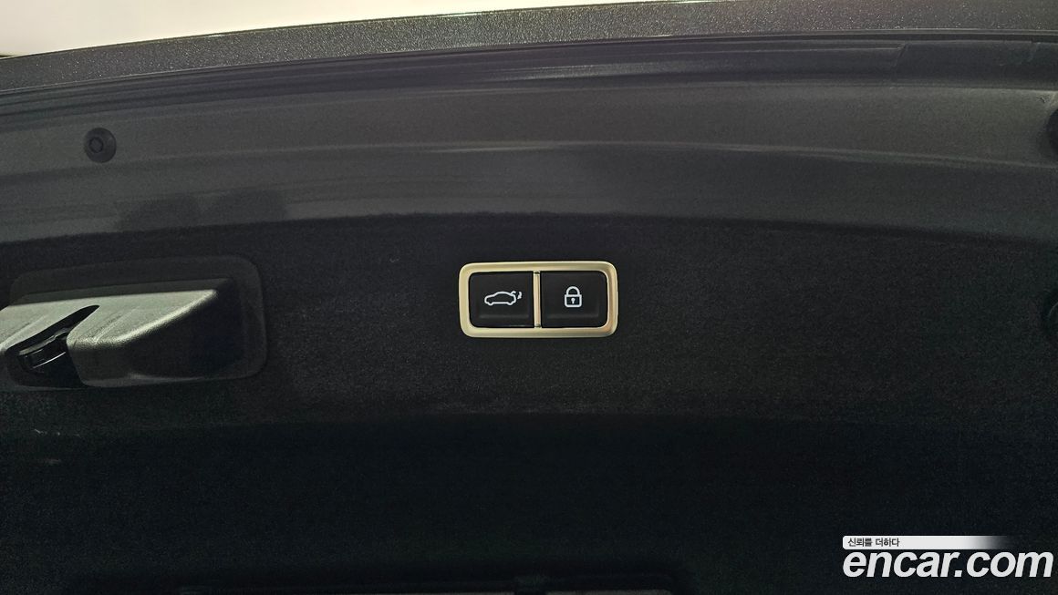 Genesis G80 2025
