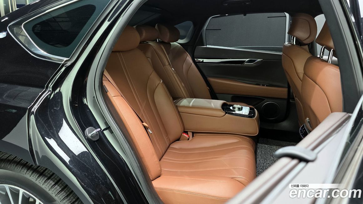 Genesis G80 2023
