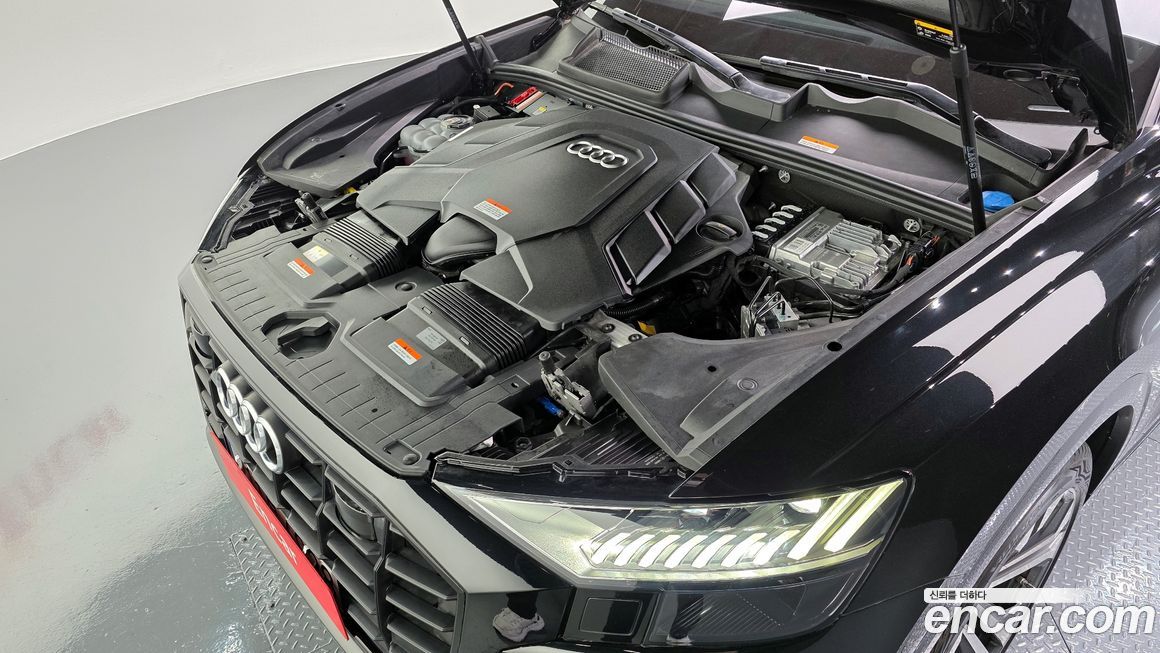 Audi Q8 2023