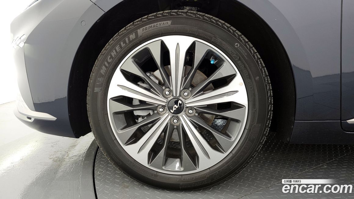 Kia K8 2023