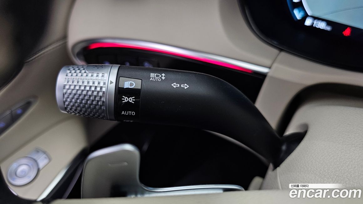 Genesis GV70 2023
