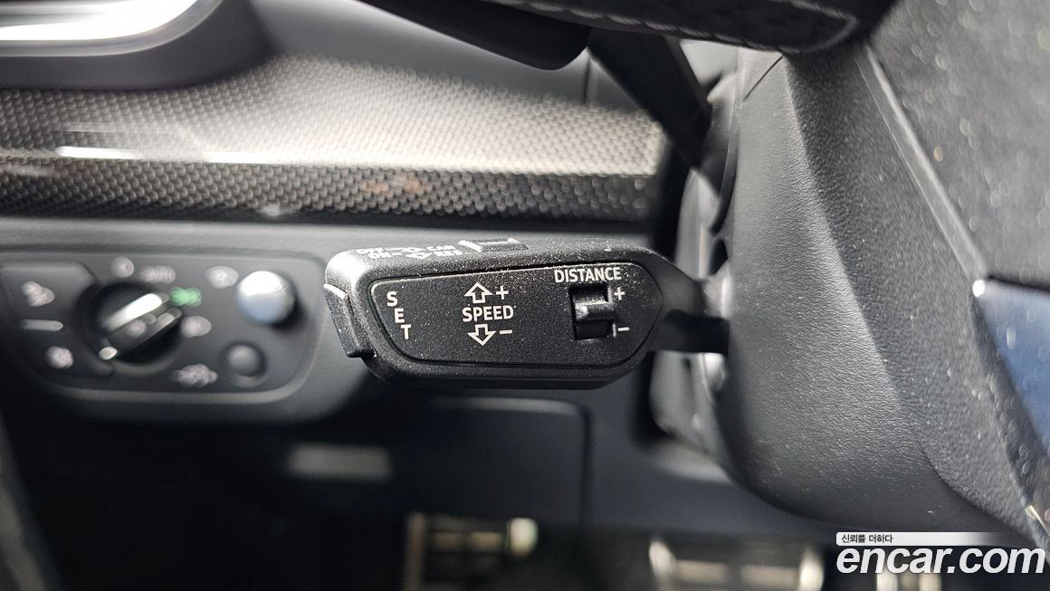 Audi SQ5 2020