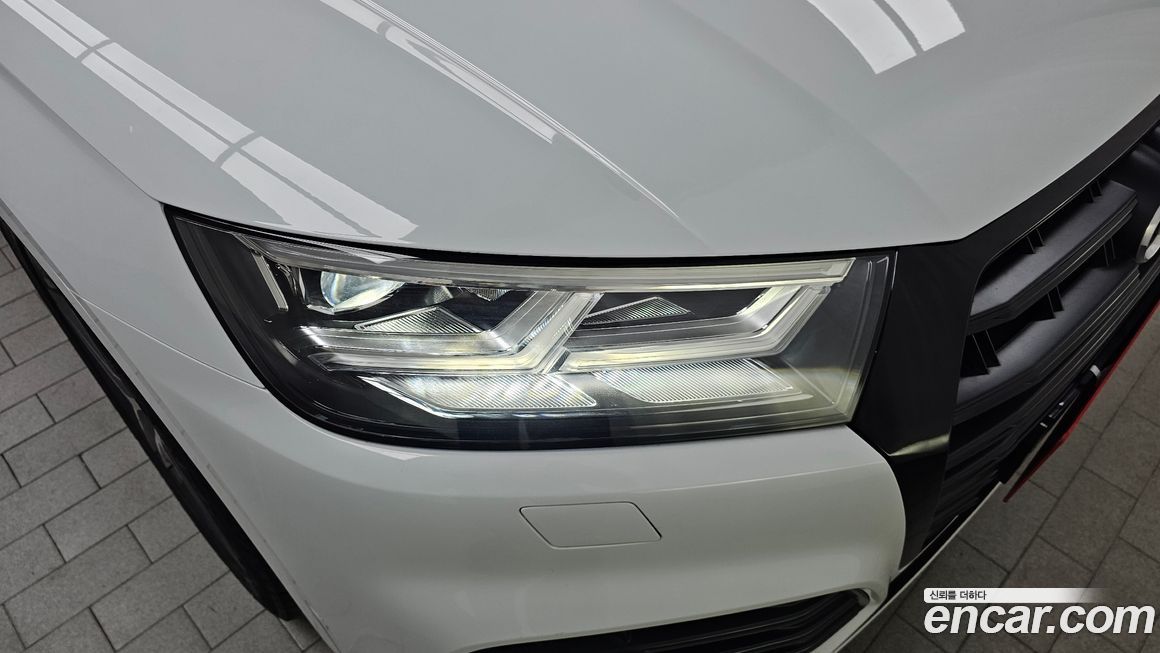 Audi SQ5 2020
