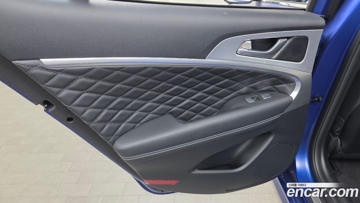 Genesis G70 2025