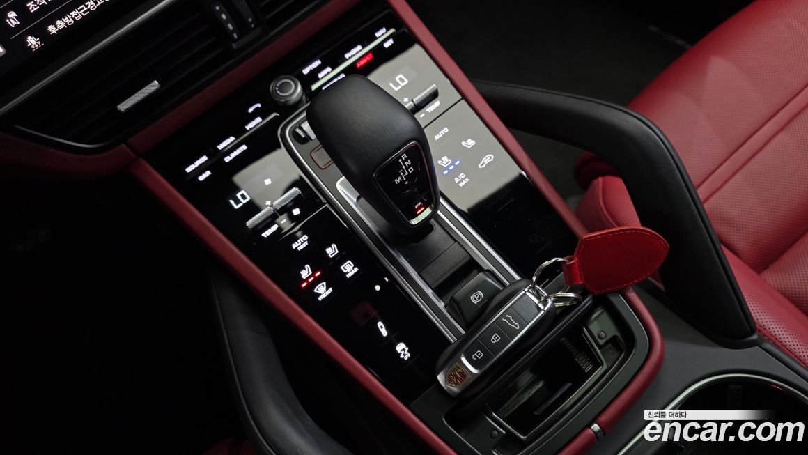 Porsche Cayenne 2023