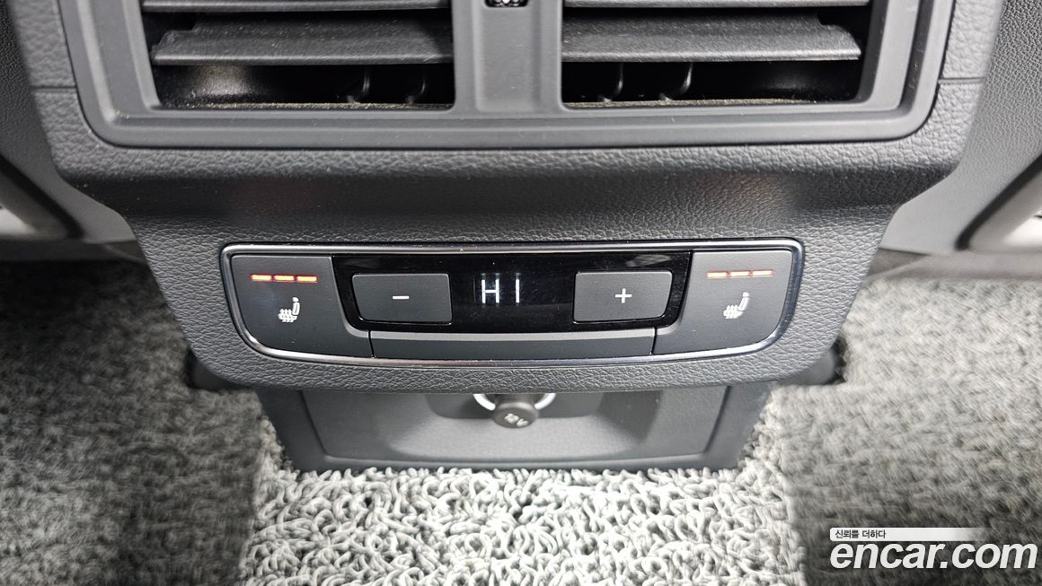 Audi SQ5 2020