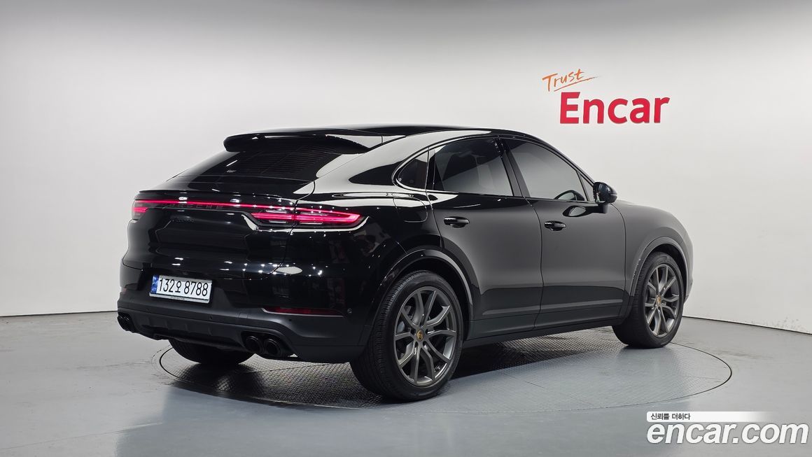 Porsche Cayenne 2023