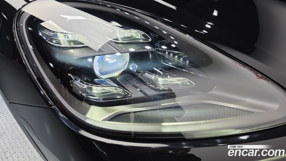 Porsche Cayenne 2023
