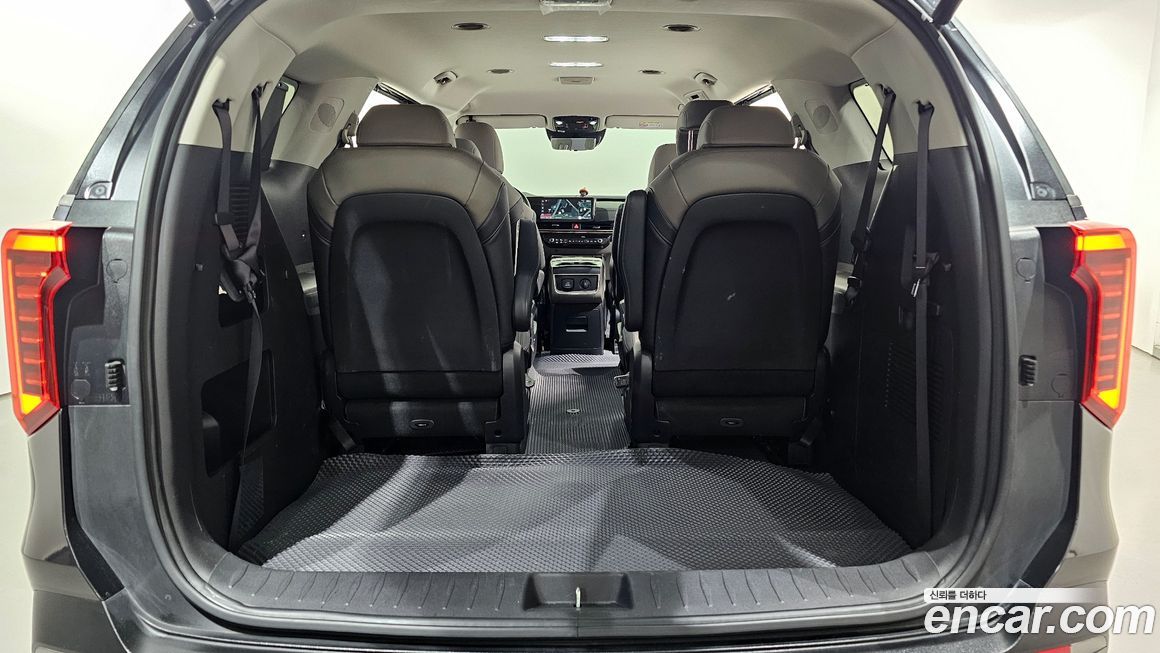 Kia Canival 2025
