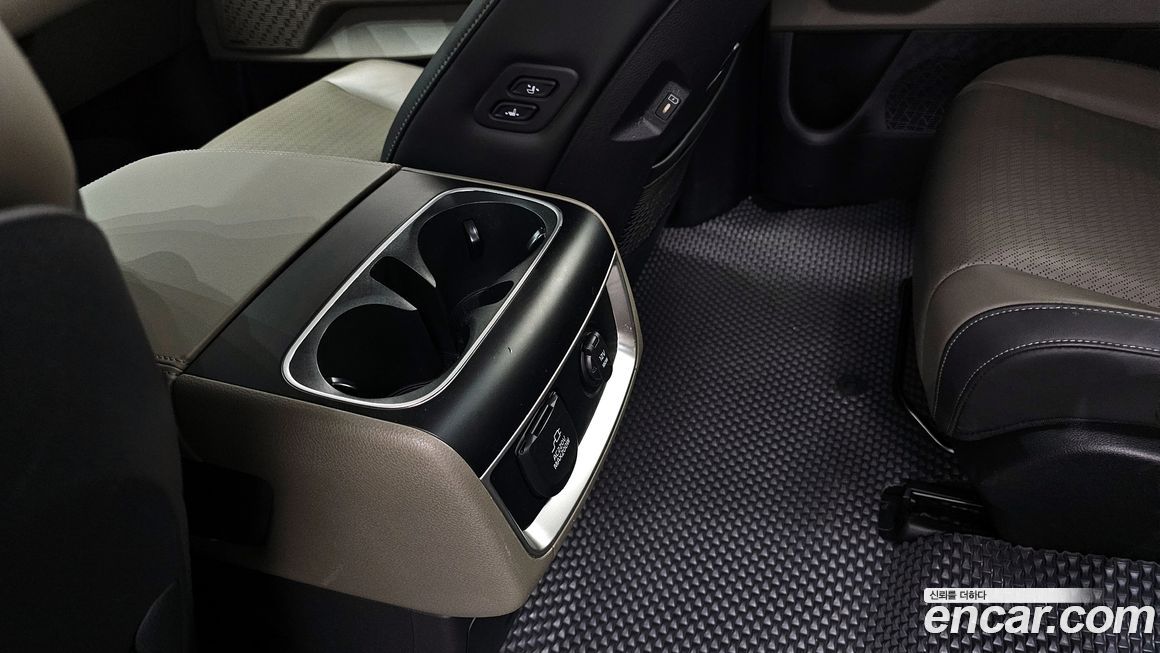 Kia Canival 2025