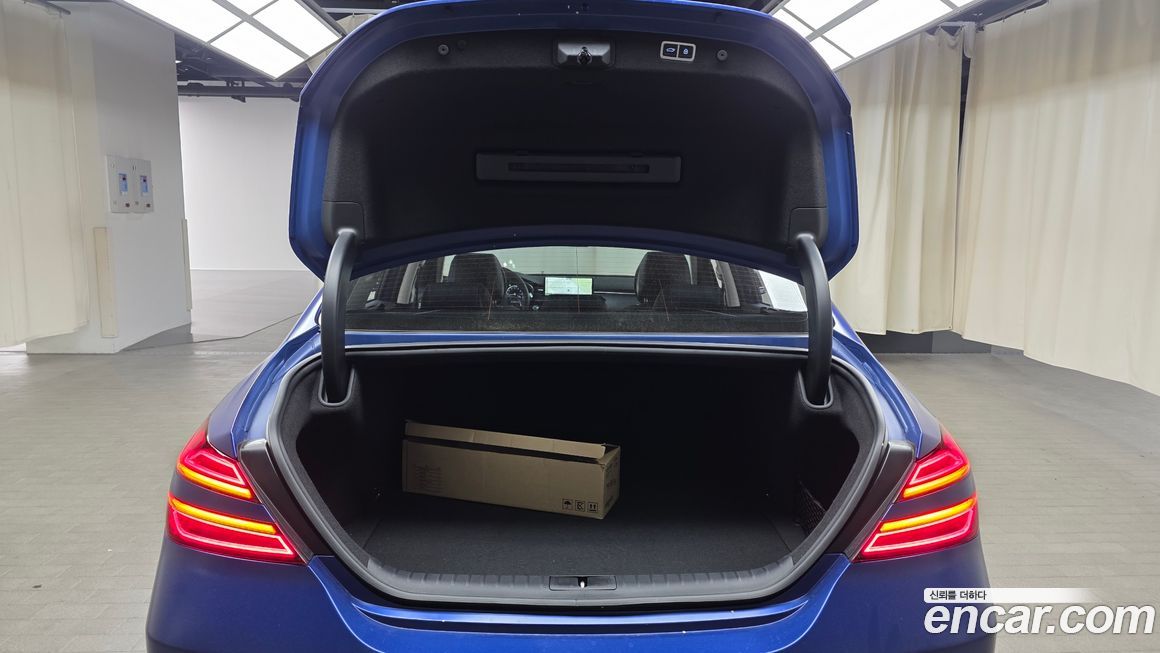 Genesis G70 2025