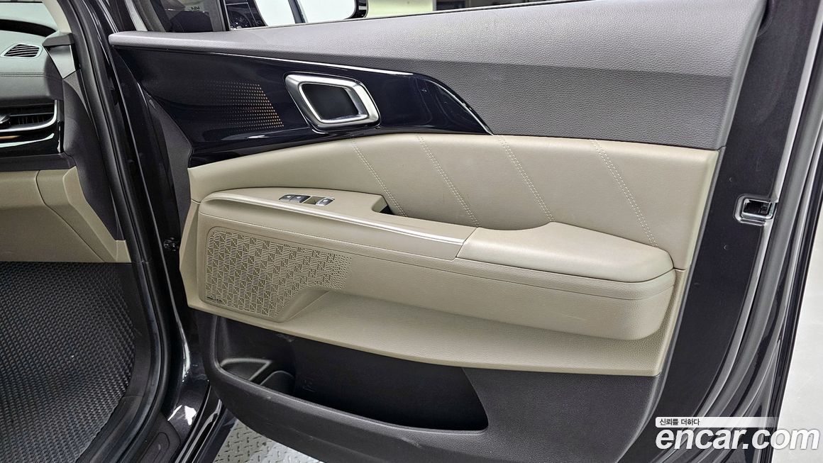 Kia Canival 2025