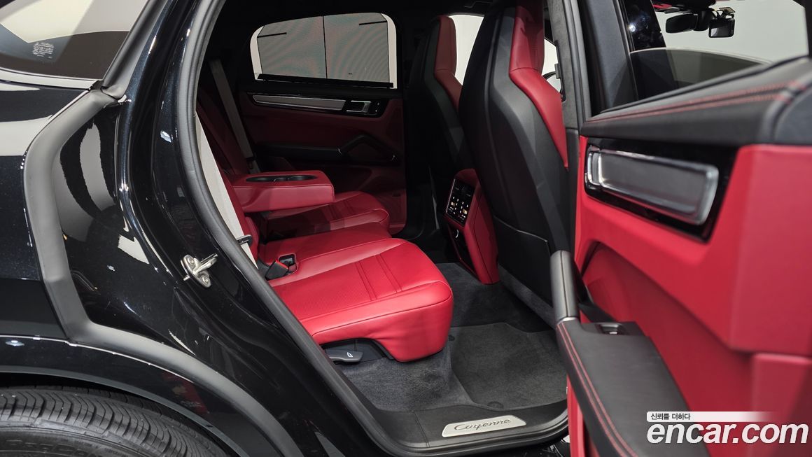 Porsche Cayenne 2023